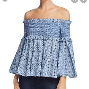 Petersym off the shoulder top!